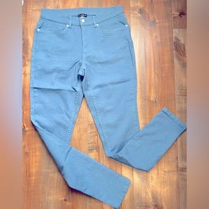 listing-status-banner